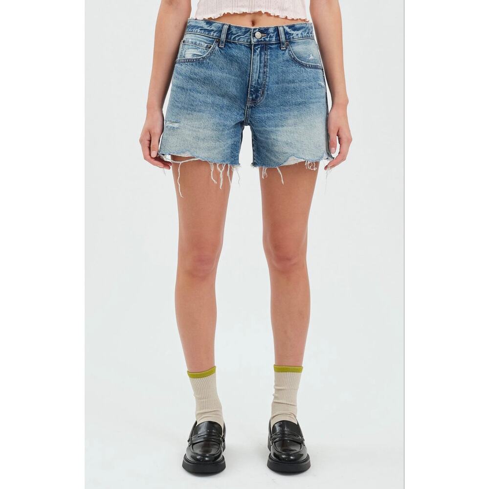 DAZE Denim Crossroad Shorts NWT Mid Rise Loose Fit Light Wash Trendy A-Line